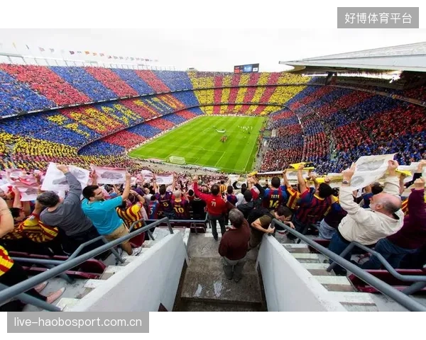 巴萨终场前连创机会，诺坎普再度陷入狂欢